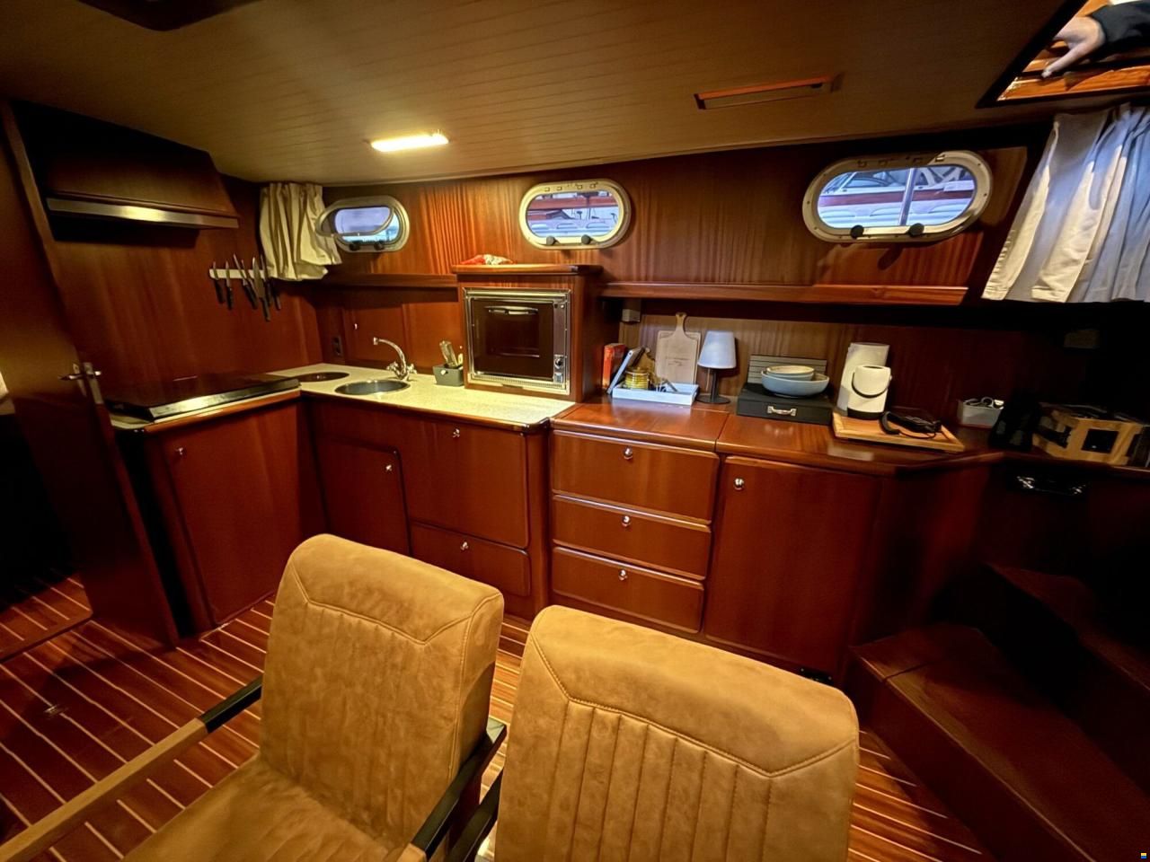 Crown yachts Crown Cruiser 12.85 OK Spie