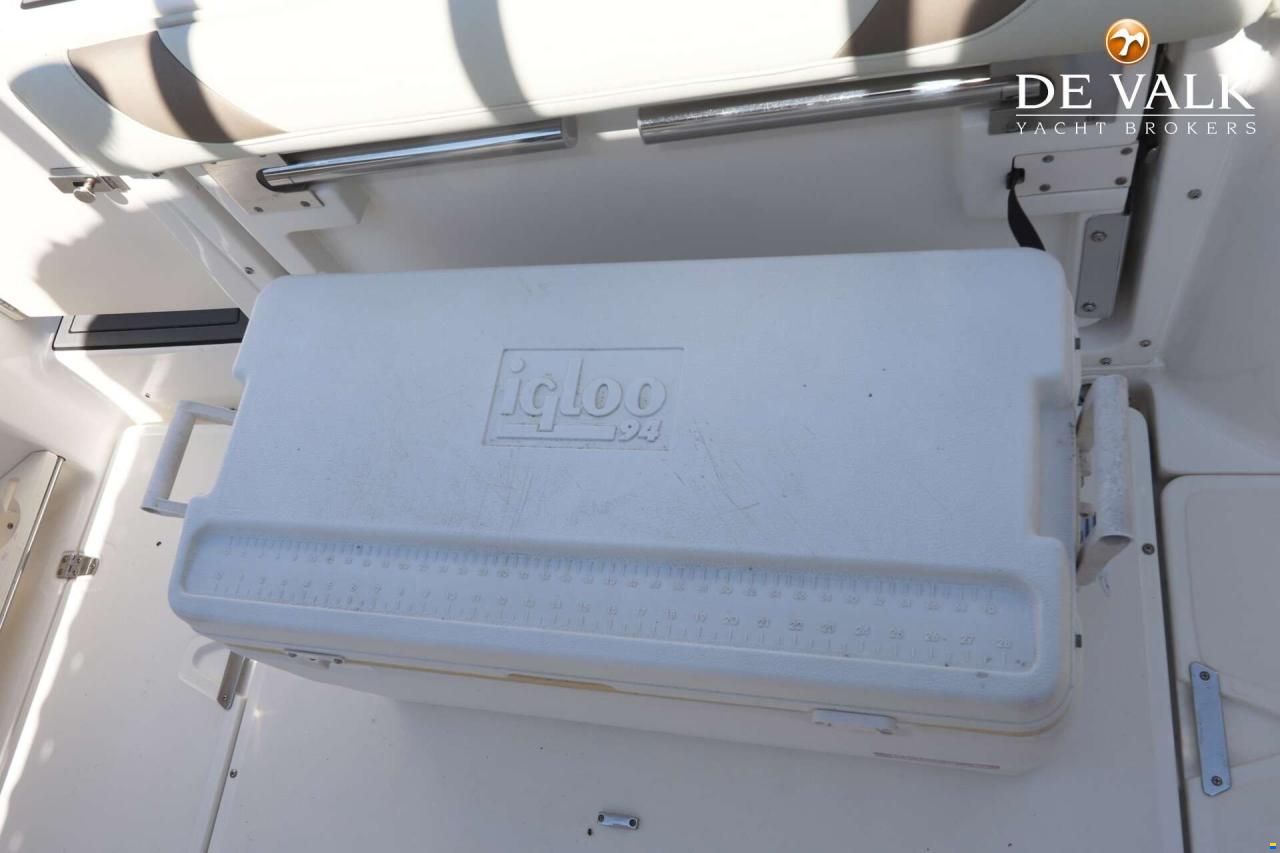 Boston Whaler 270 Outrage
