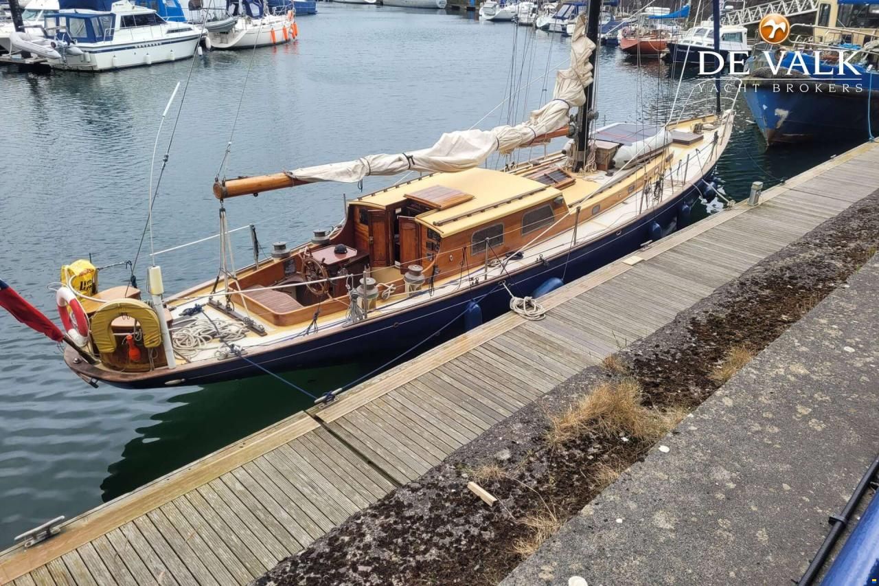 Nicholson 52