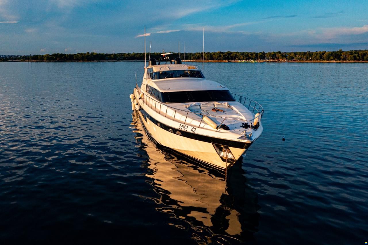 Mangusta 107 Sport