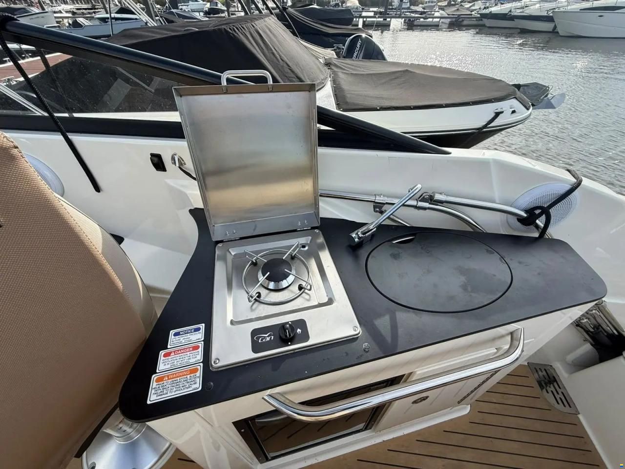 Quicksilver Activ 805 Cruiser