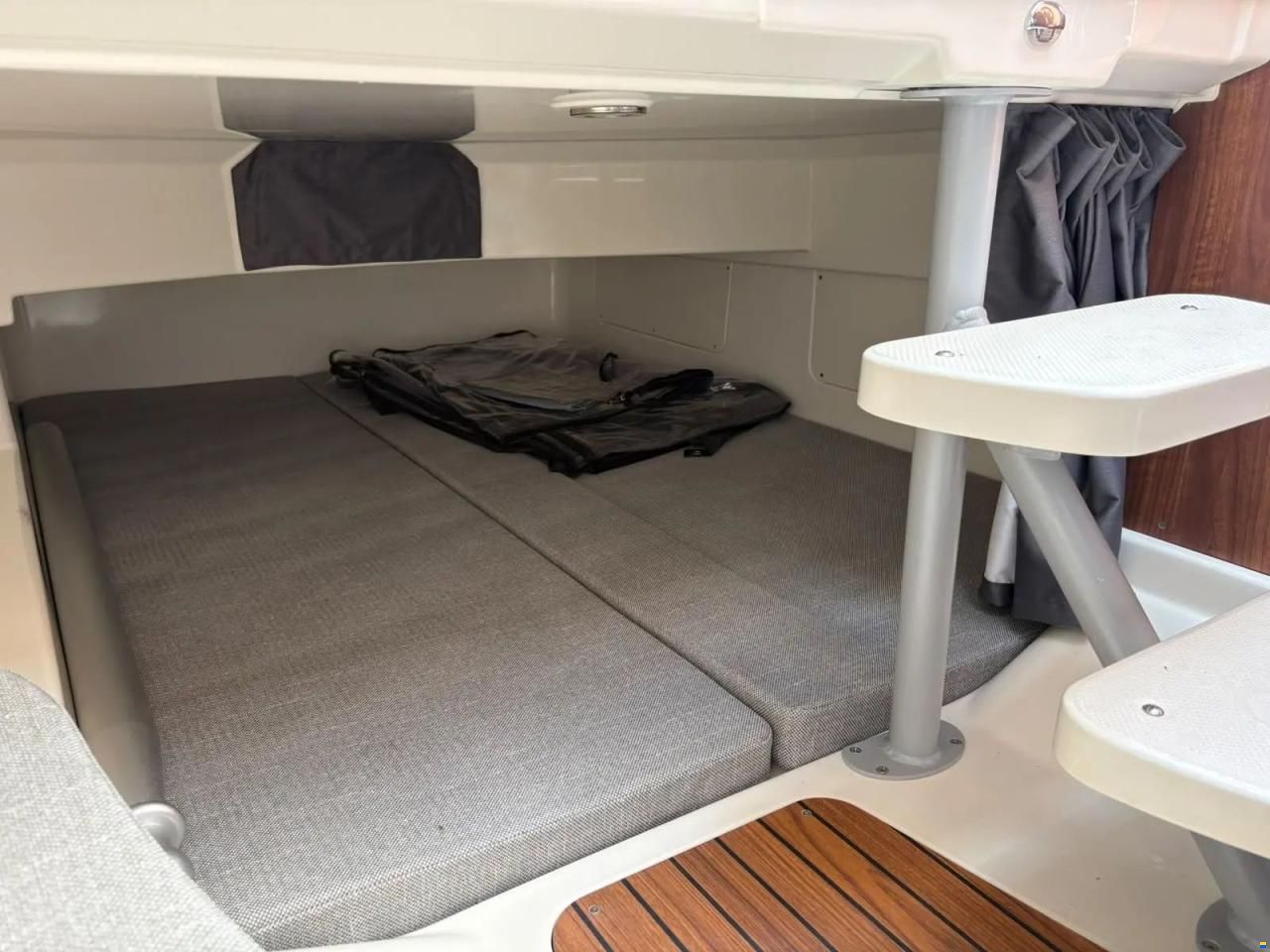 Quicksilver Activ 805 Cruiser