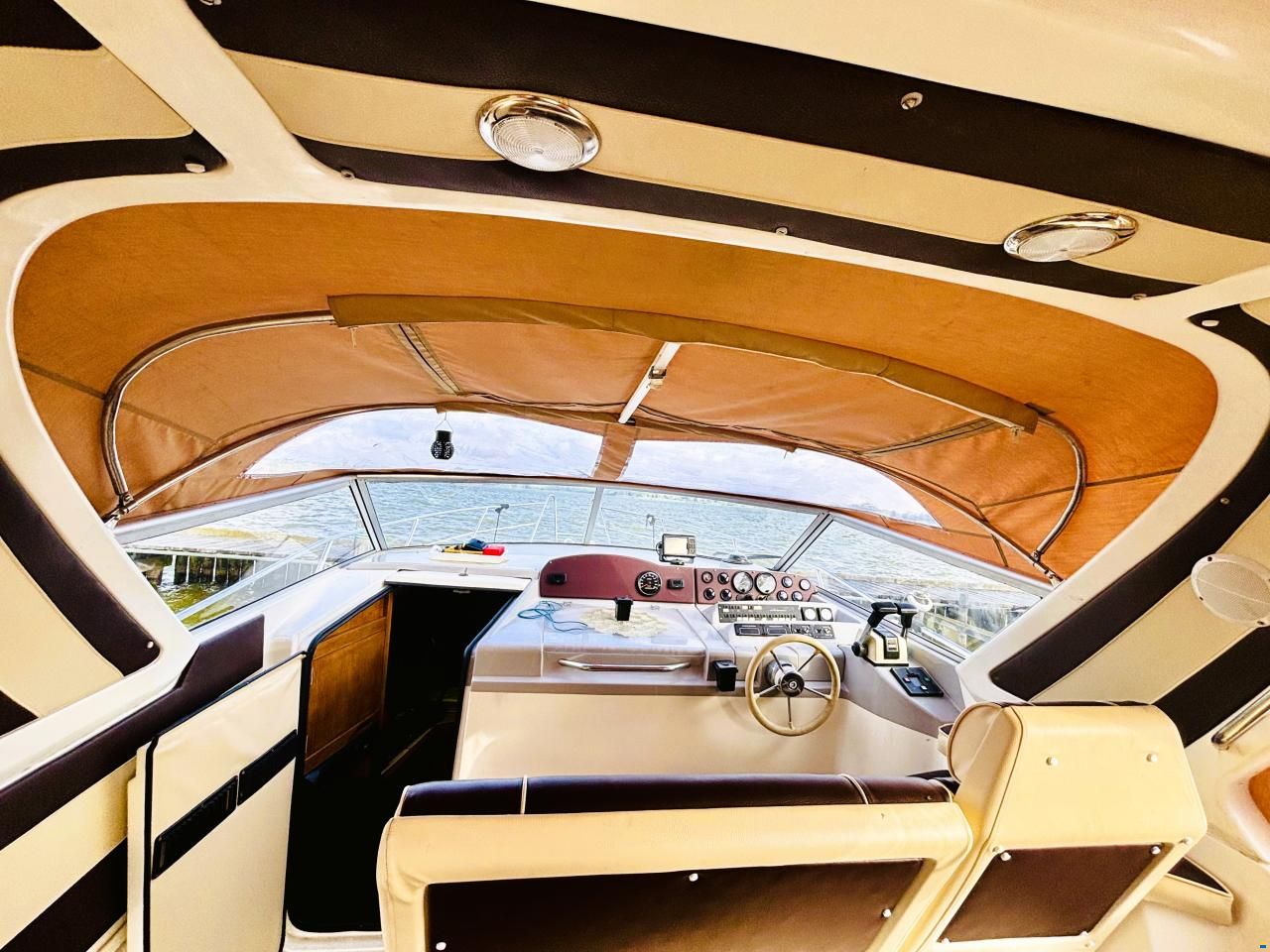 Sealine 290
