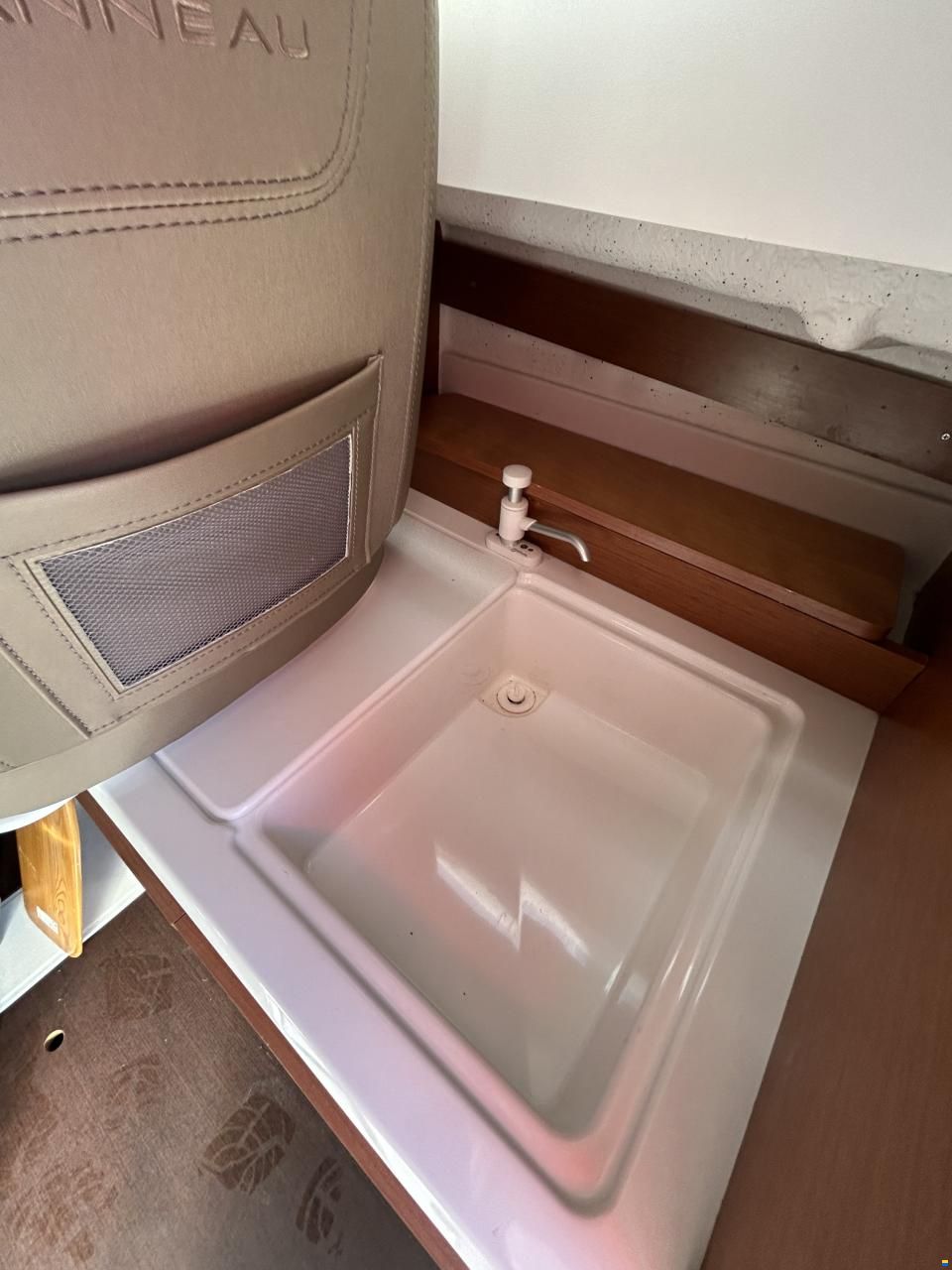 Jeanneau Merry Fisher 605