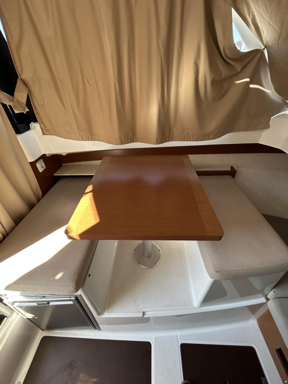 Jeanneau Merry Fisher 605