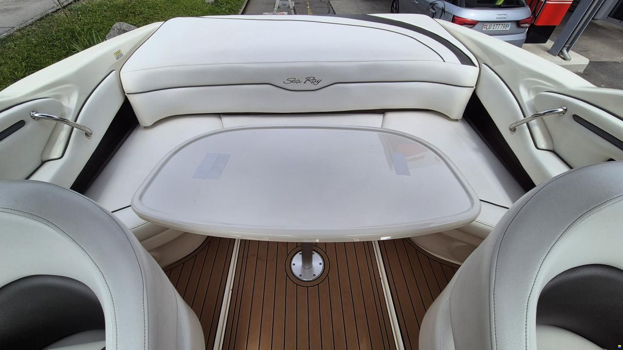 Sea Ray Sun Sport 240 Europe