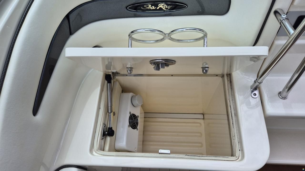 Sea Ray Sun Sport 240 Europe