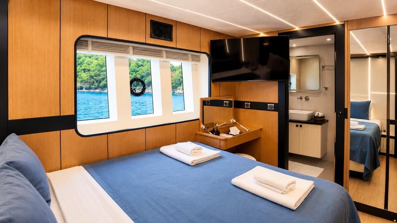 Custom Trawler 26m