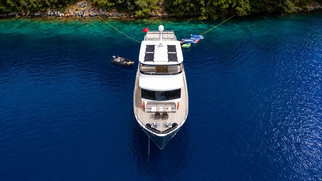 Custom Trawler 26m