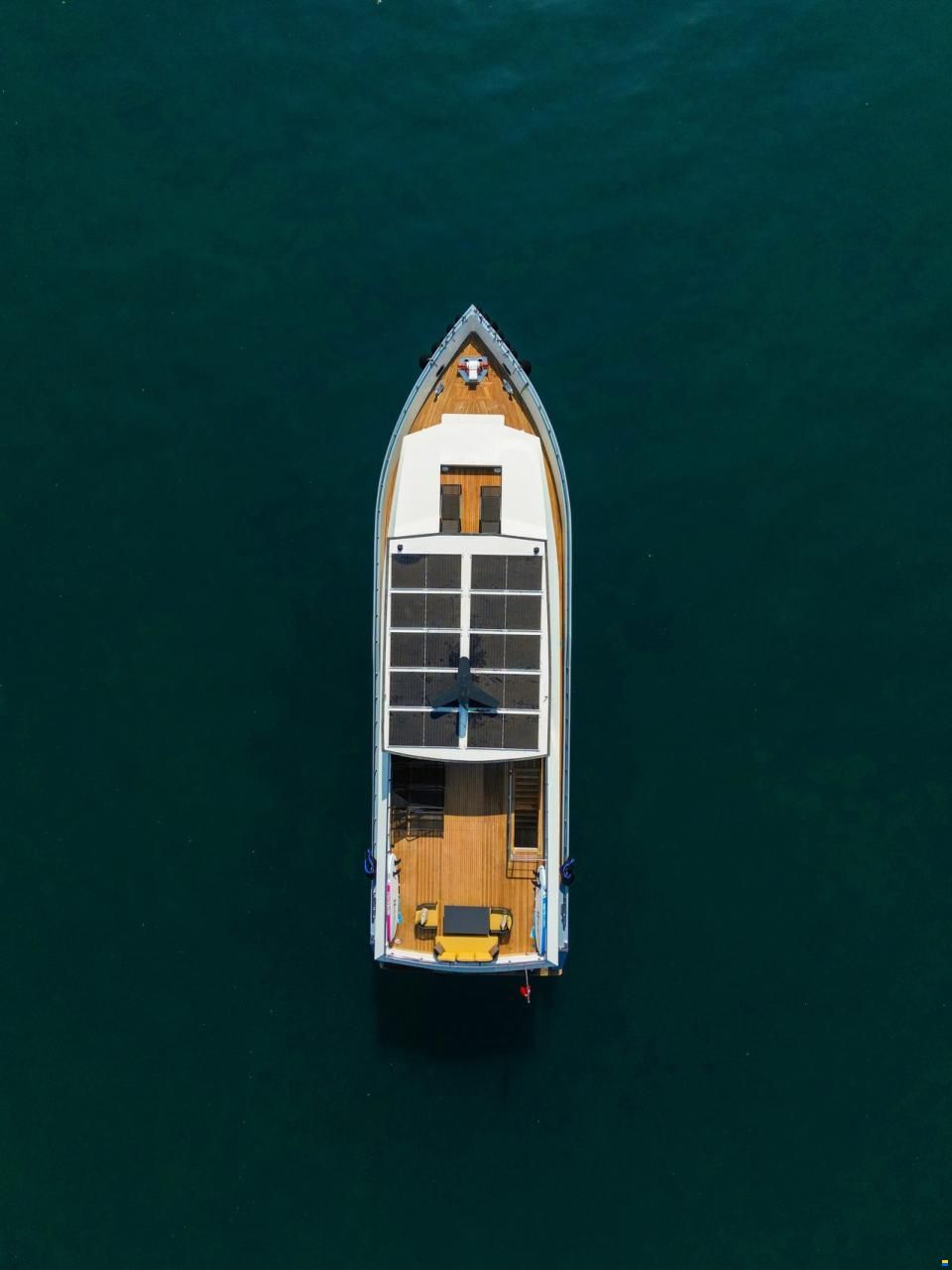Custom Trawler 27m