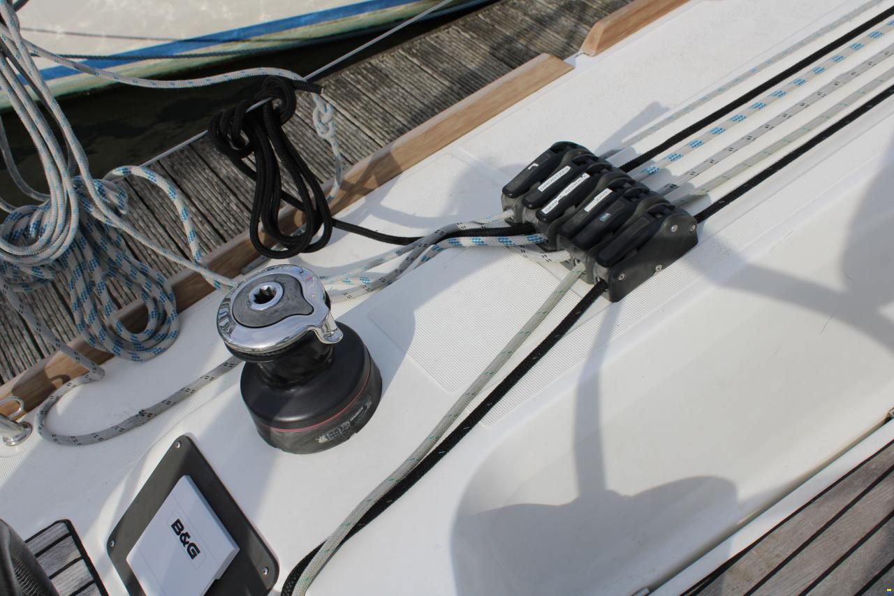Sun Odyssey 349