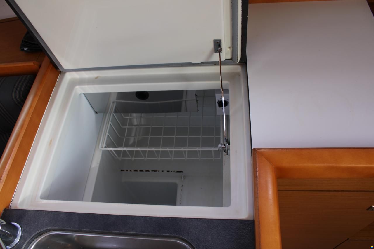 Sun Odyssey 349
