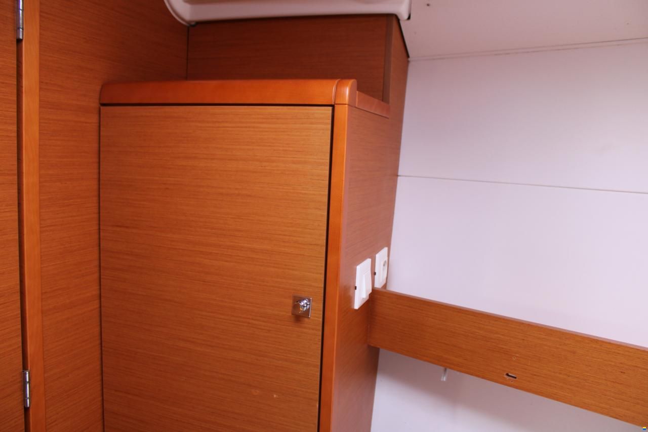 Sun Odyssey 349