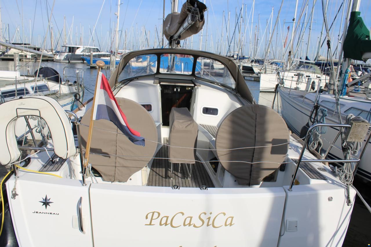 Sun Odyssey 349