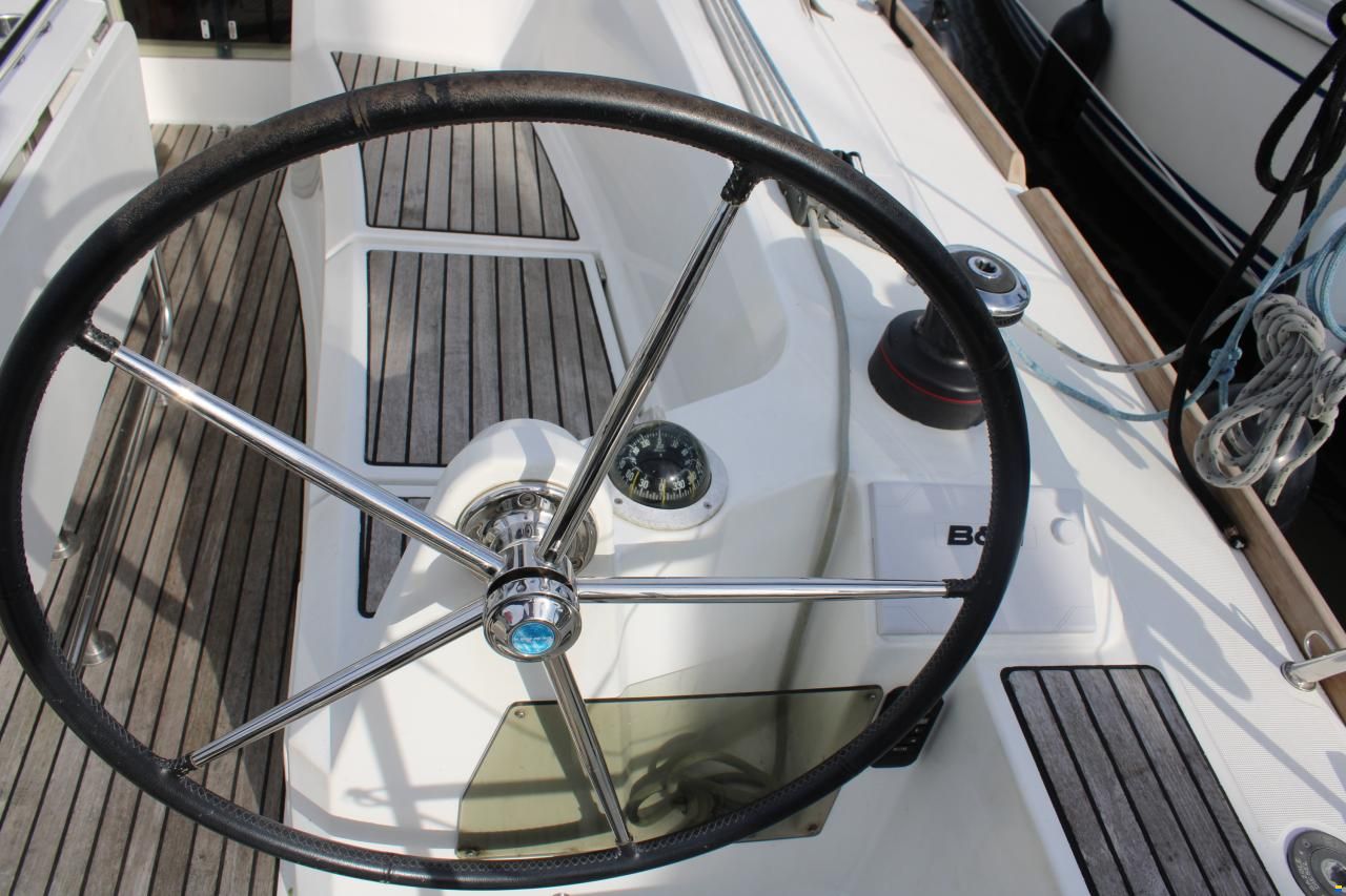 Sun Odyssey 349