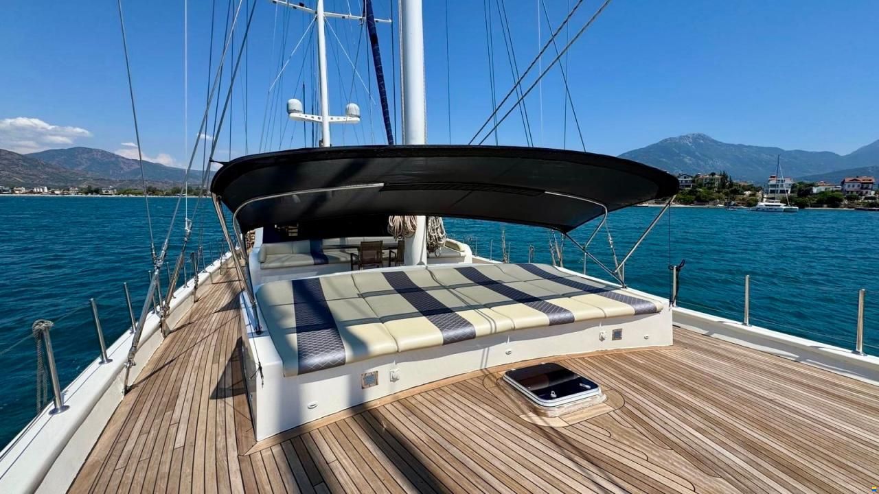 Custom Schooner 38m