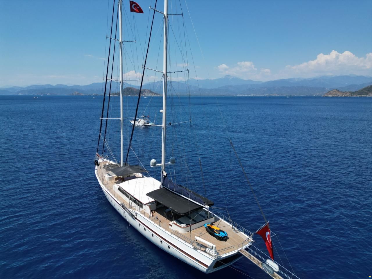 Custom Schooner 38m