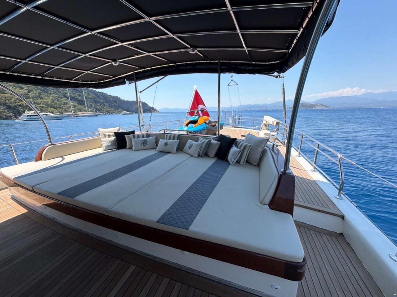 Custom Schooner 38m