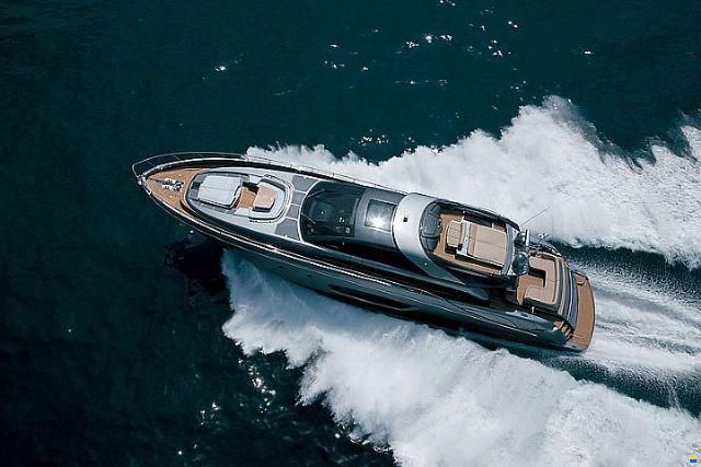 Riva Domino 86