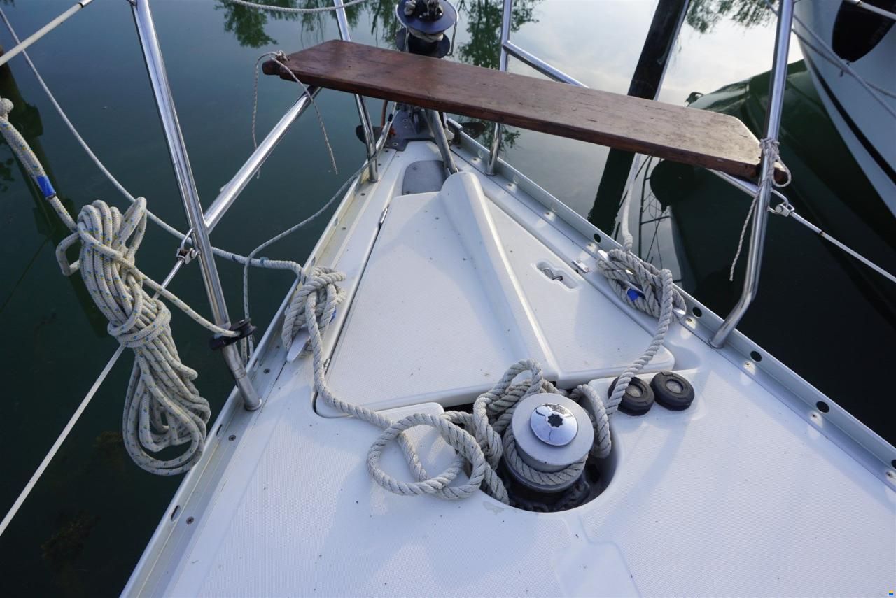 Beneteau OCEANIS 331