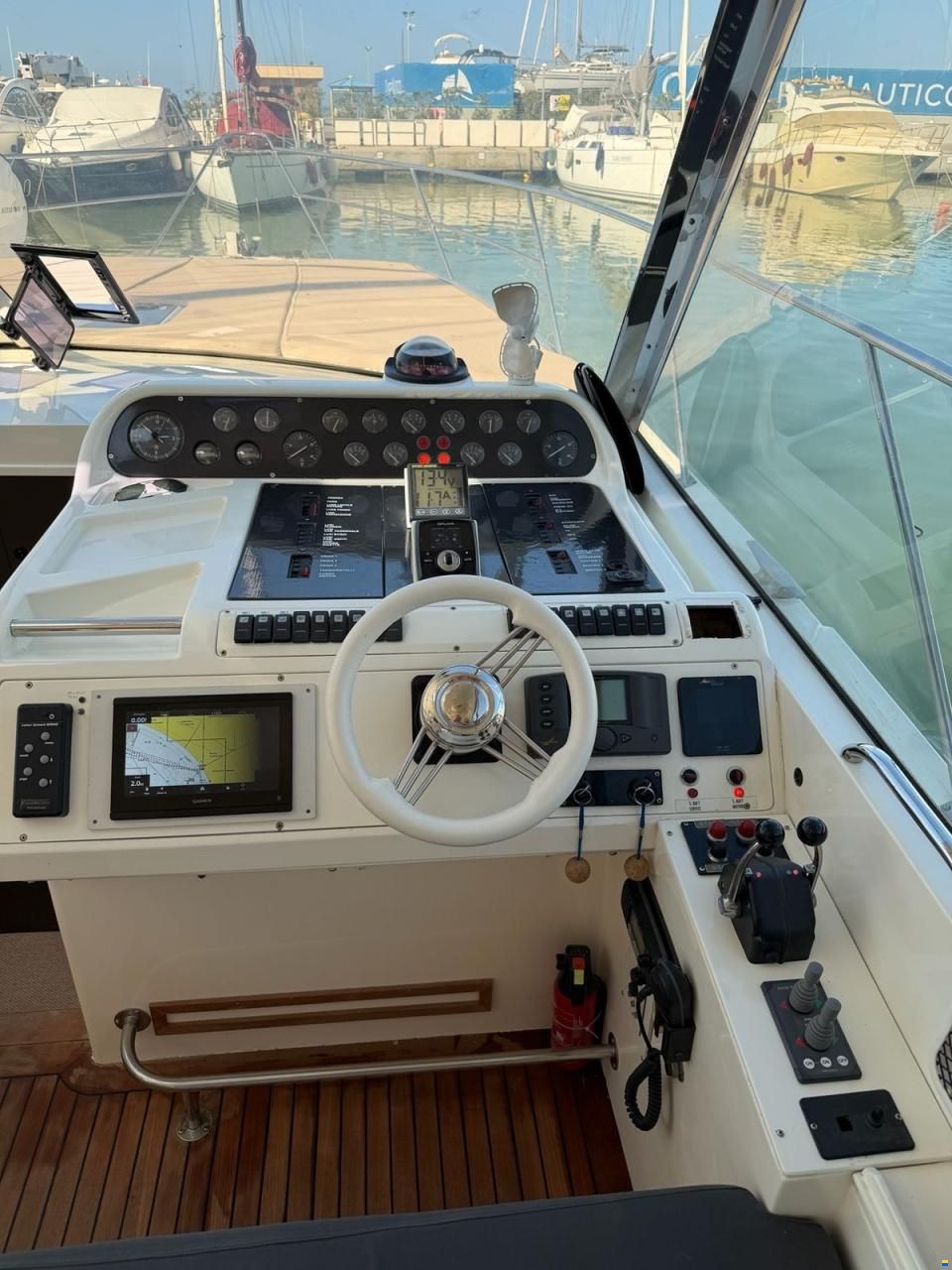 Fairline 42