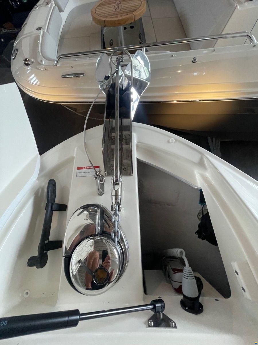 Sea Ray 250 SunSport