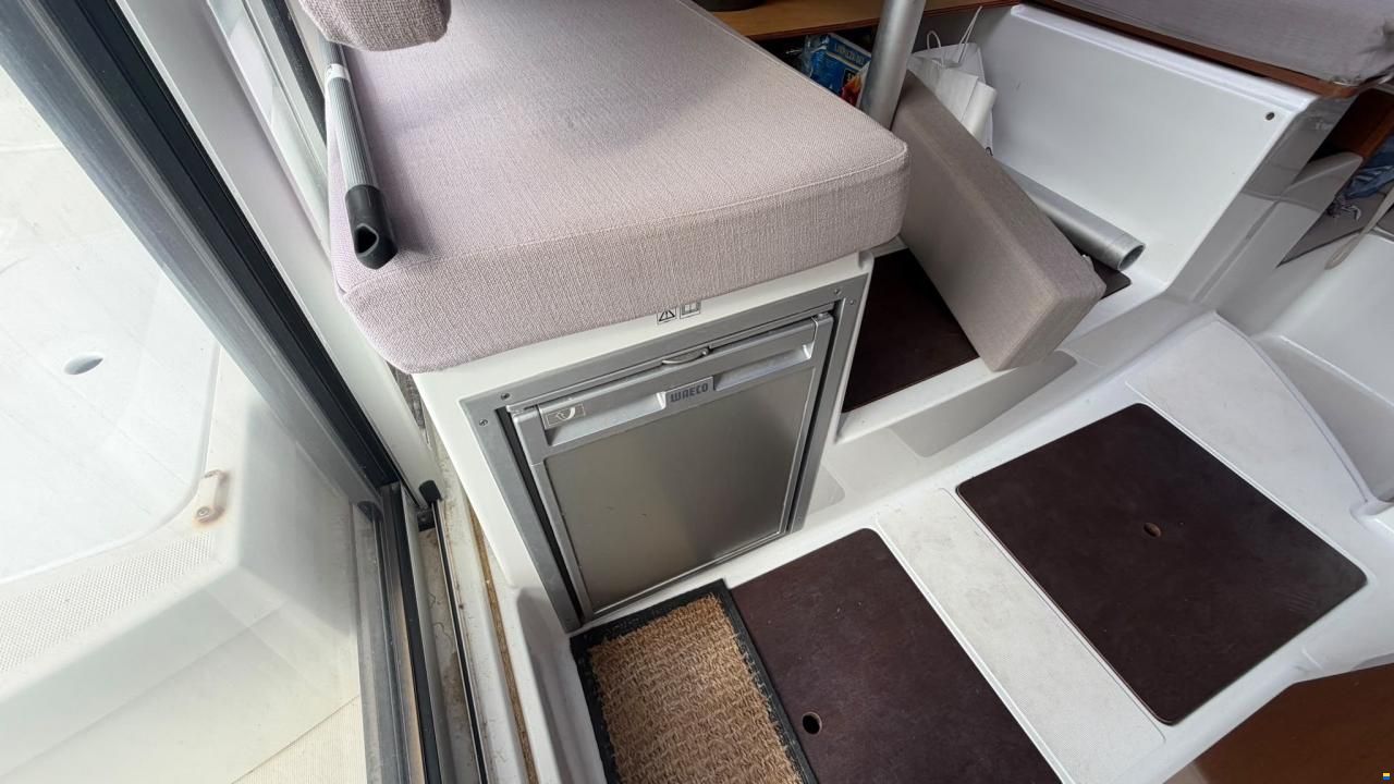 Jeanneau Merry Fisher 795