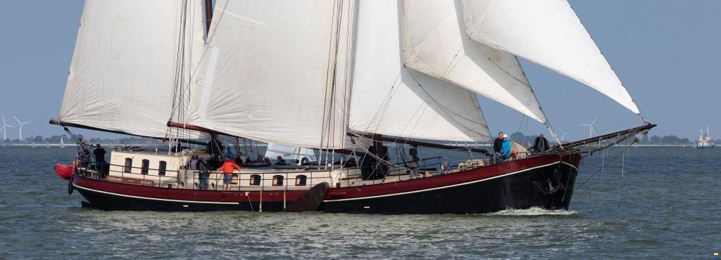 Tweemastklipper, charter