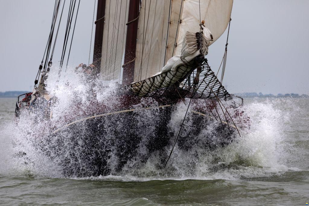 Tweemastklipper, charter