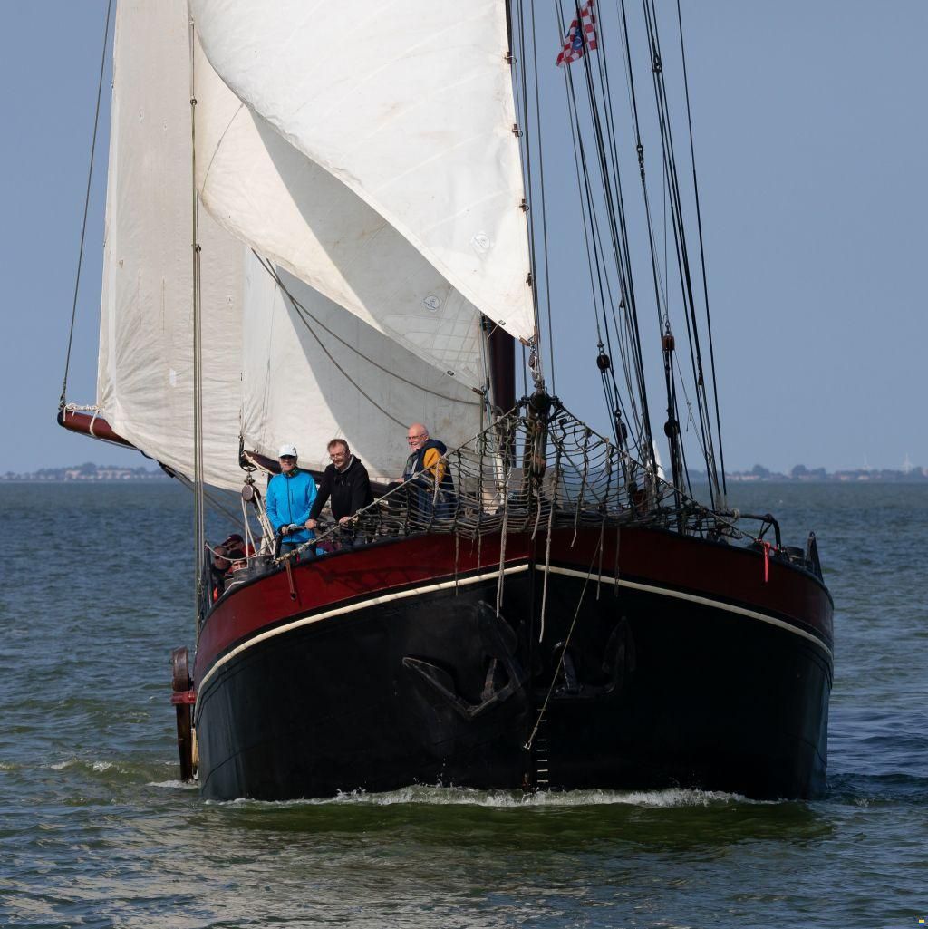 Tweemastklipper, charter