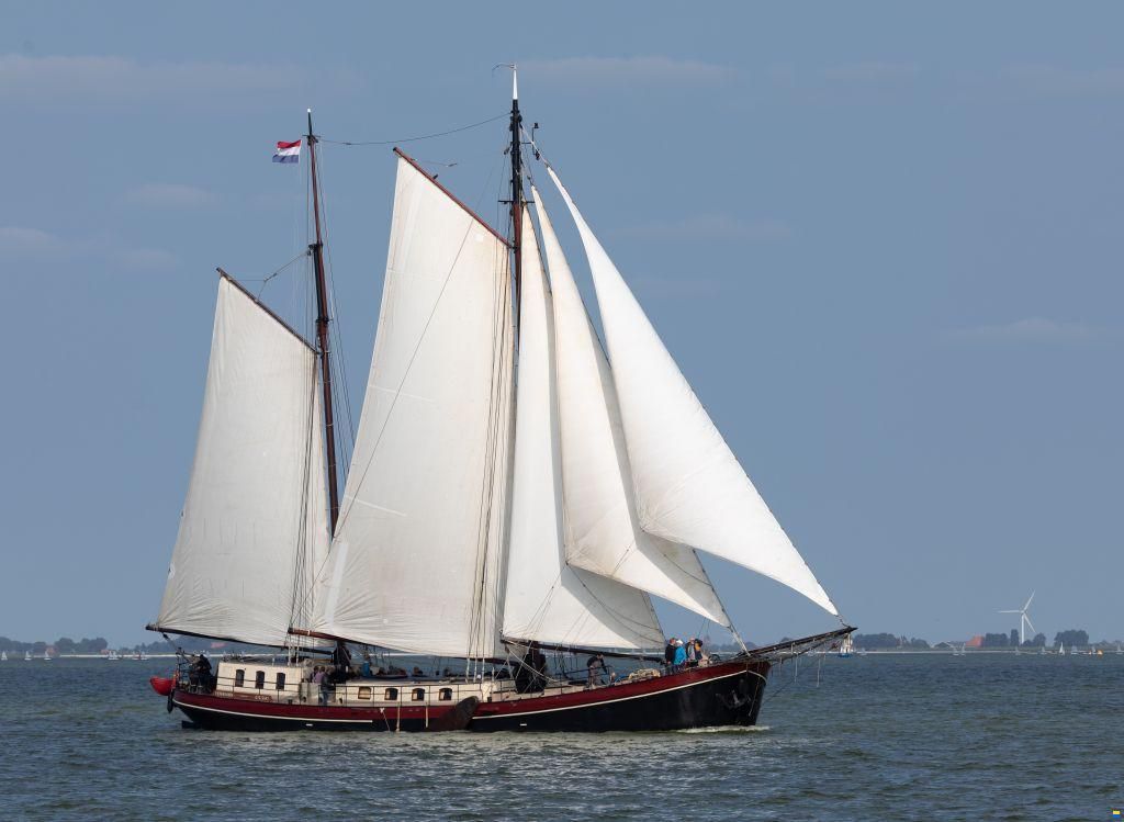 Tweemastklipper, charter