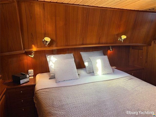 Altena 45 Blue Water Trawler