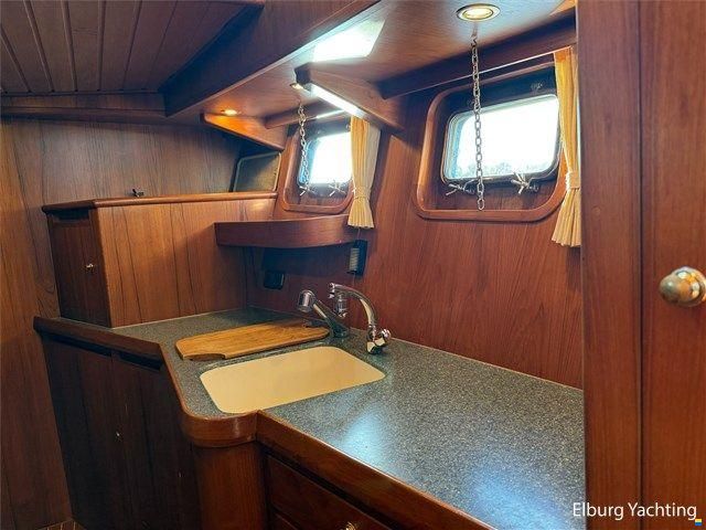 Altena 45 Blue Water Trawler