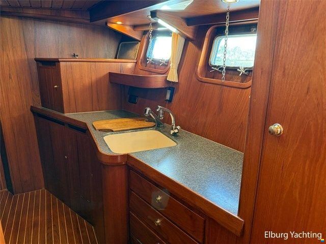 Altena 45 Blue Water Trawler