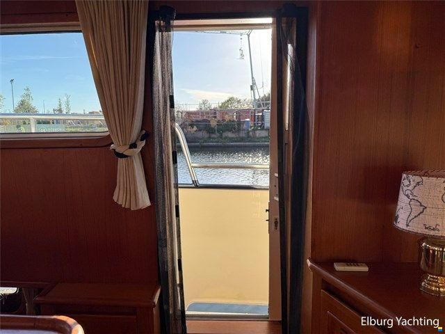 Altena 45 Blue Water Trawler