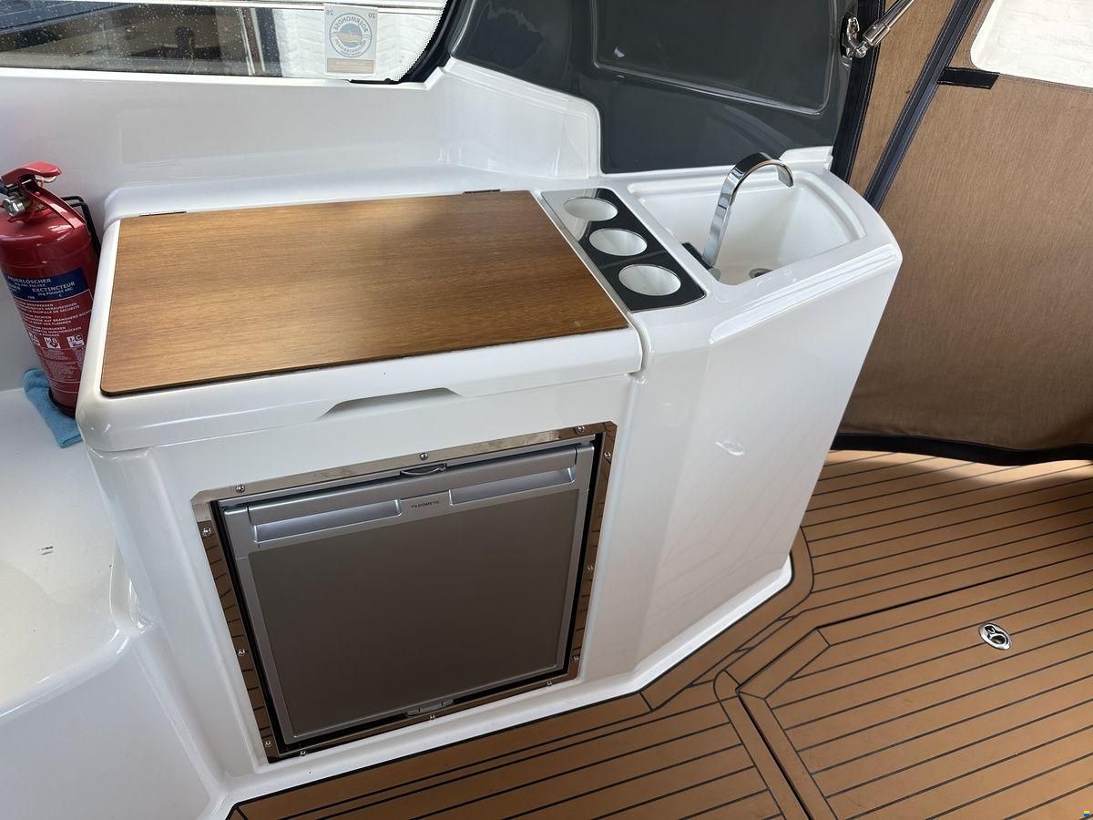 Bavaria S30