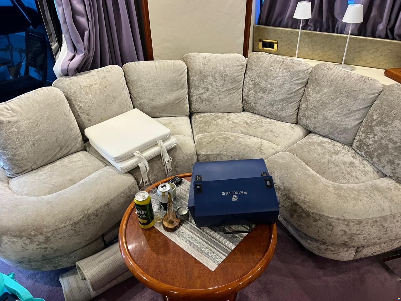 Fairline Squadron 52