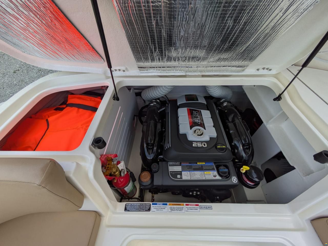 Sea Ray 210 SPXe