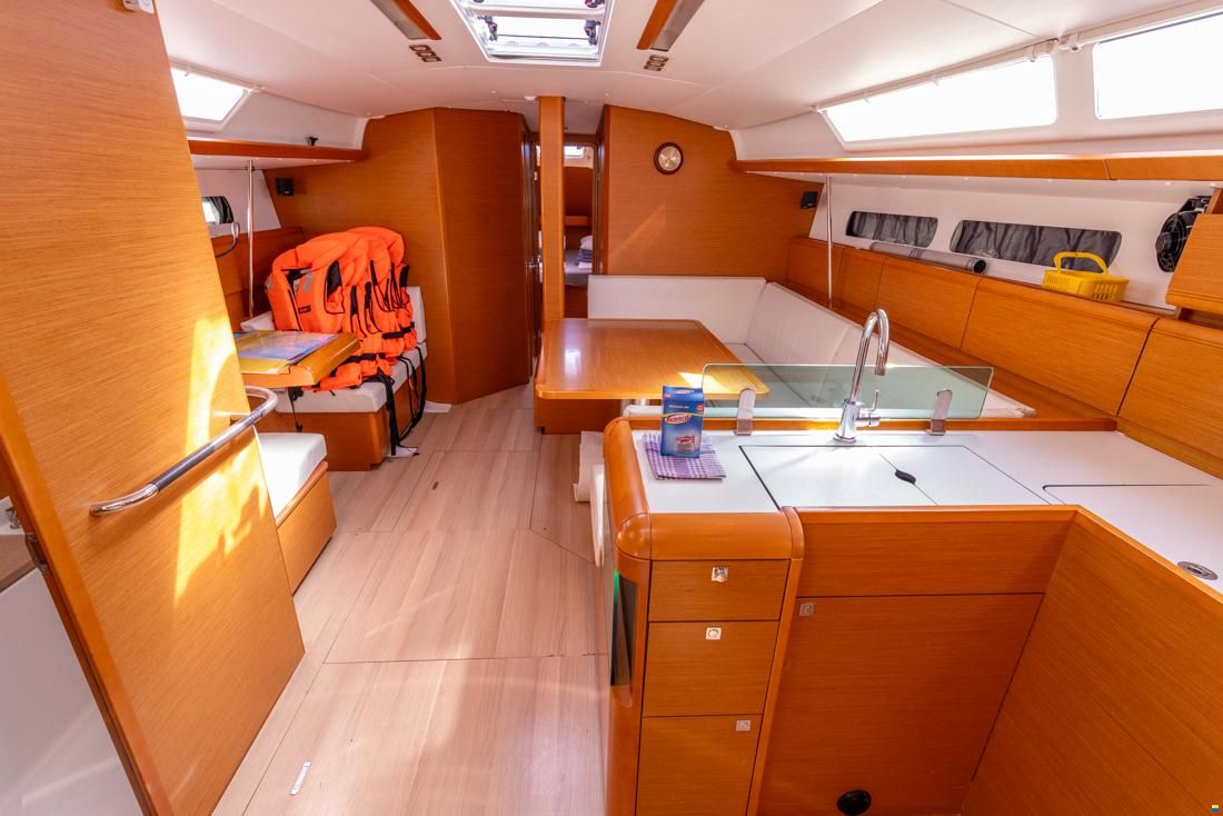 Jeanneau Sun Odyssey 449