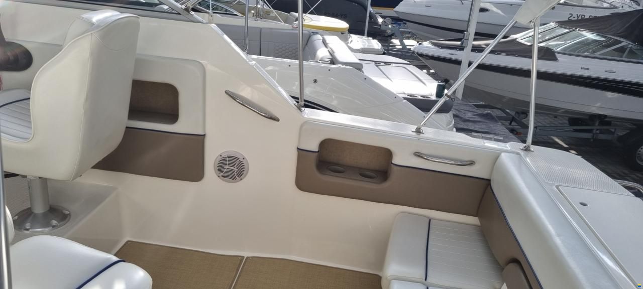 Bayliner 222 Classic Cruiser
