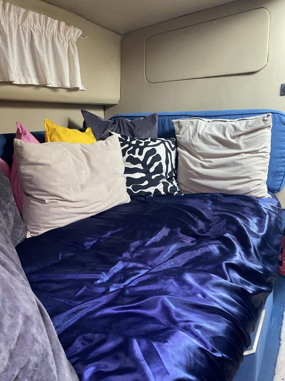 Fairline Sedan32
