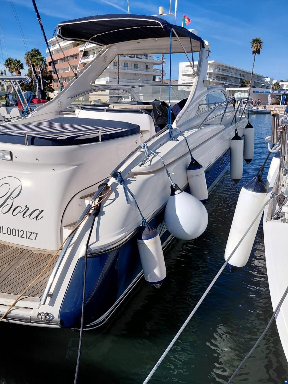 Windy 40 Bora