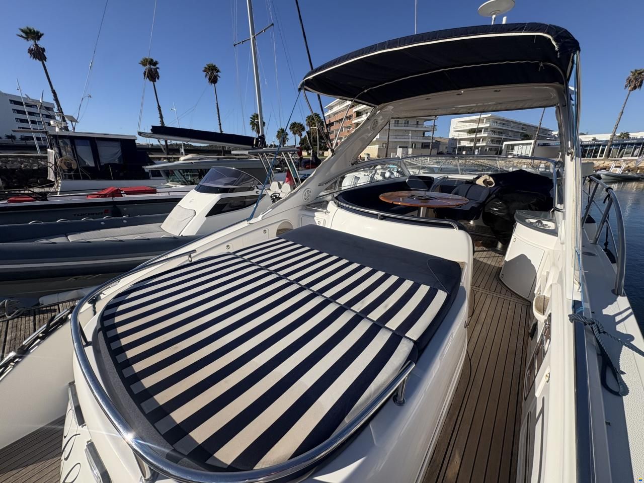 Windy 40 Bora