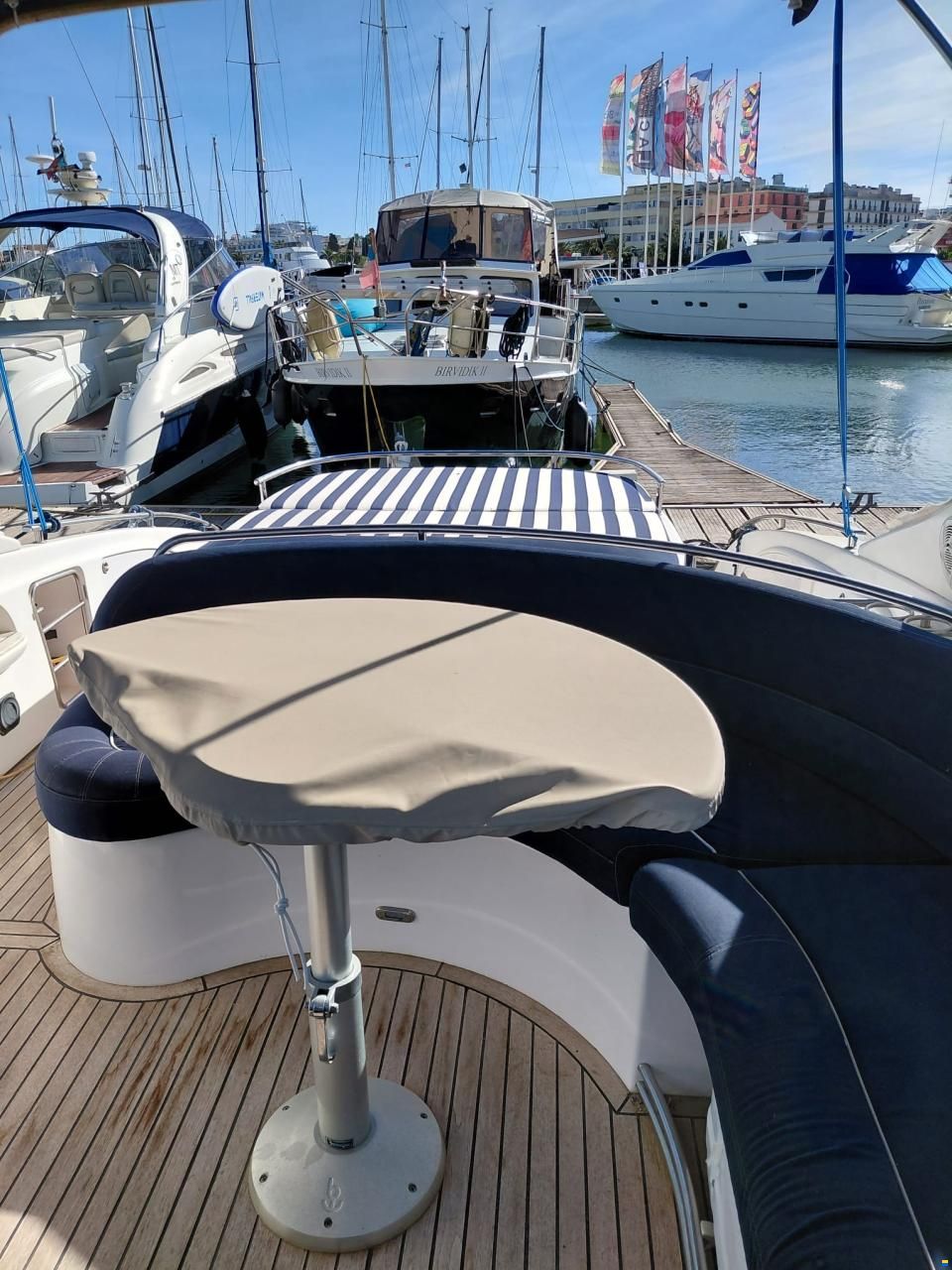 Windy 40 Bora