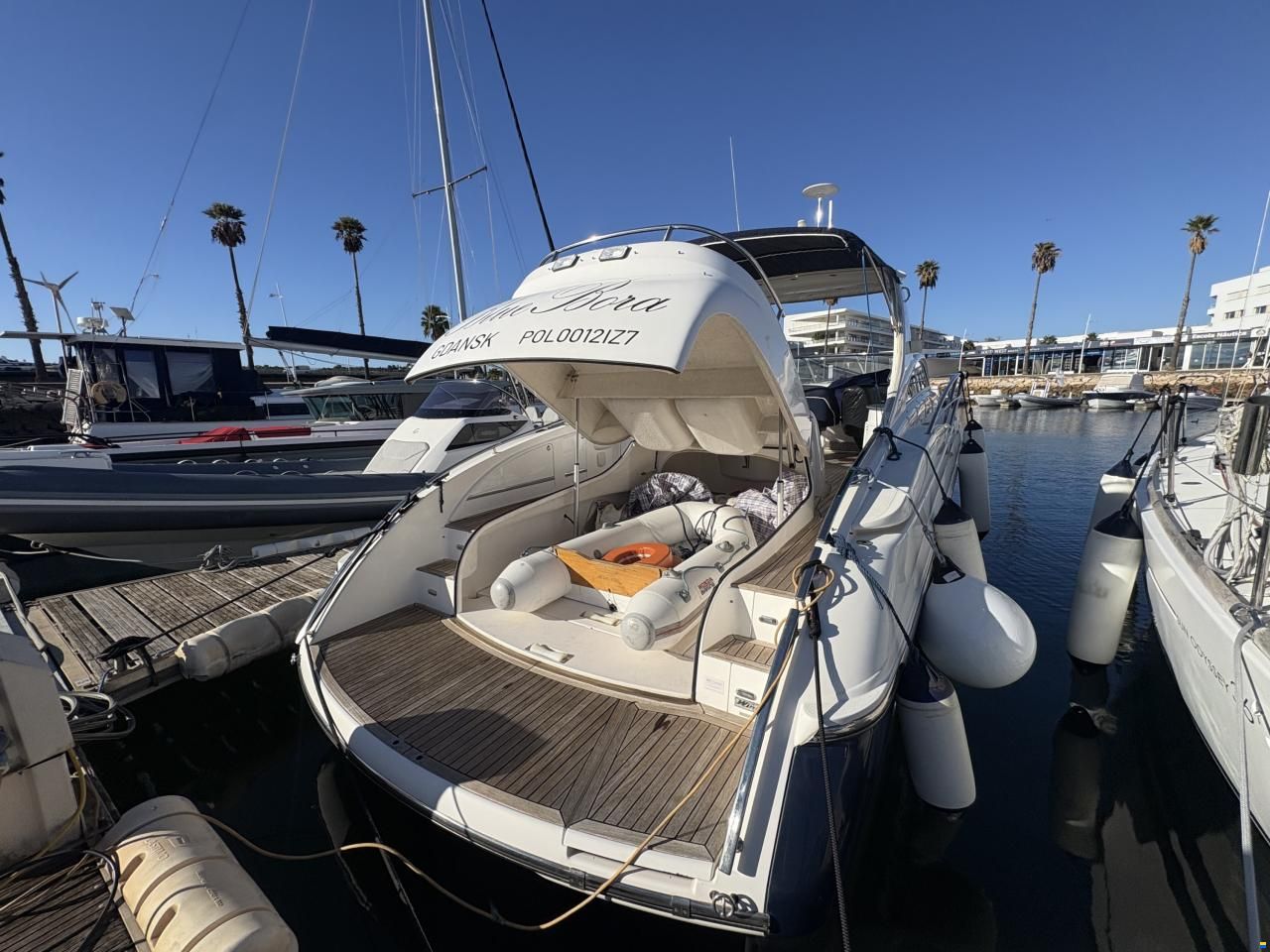 Windy 40 Bora