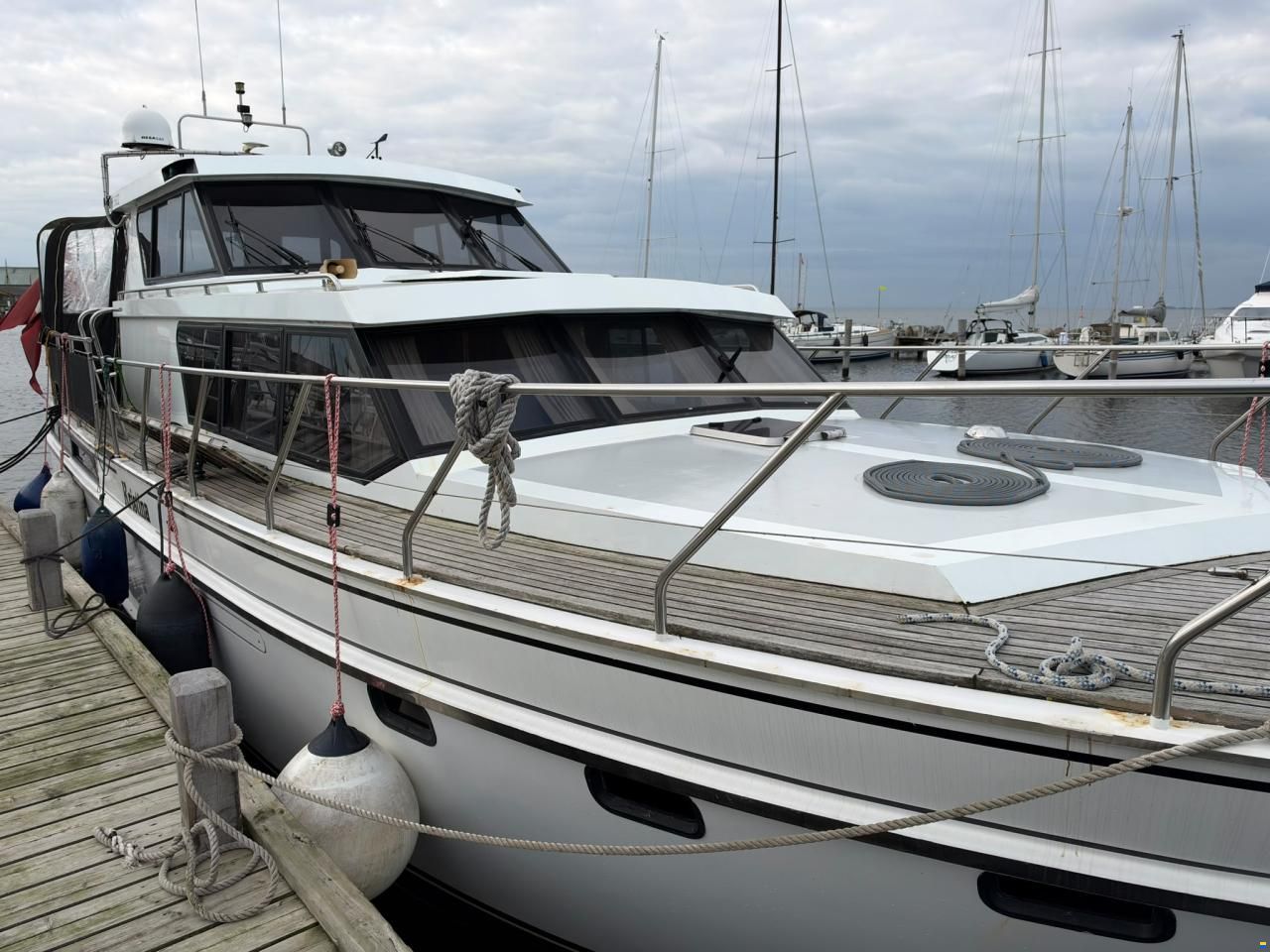 Wim van der Valk Super Falcon 45 GS
