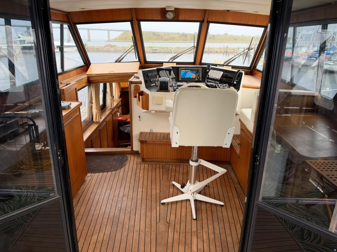Wim van der Valk Super Falcon 45 GS