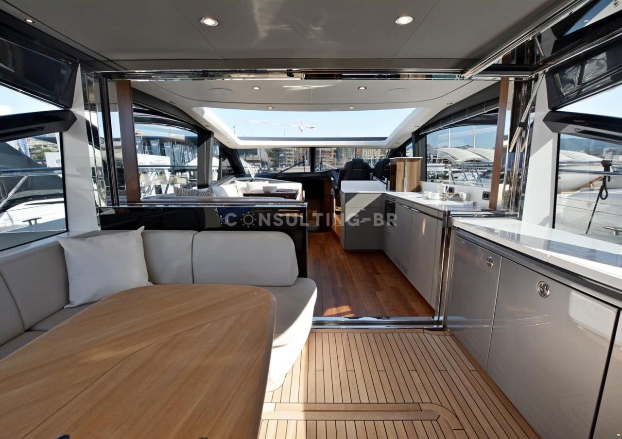Princess YACHTS V55