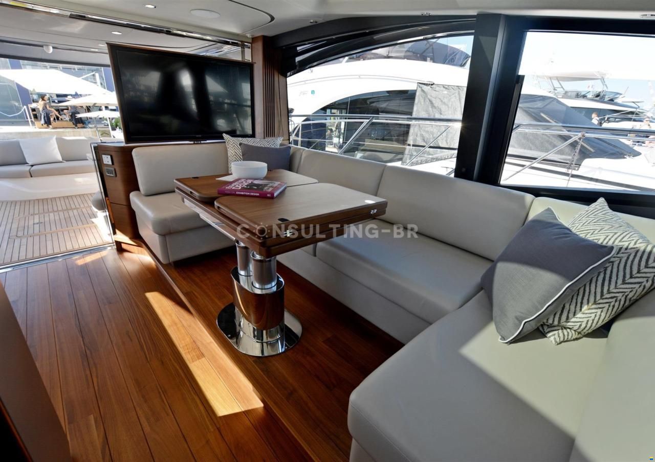 Princess YACHTS V55