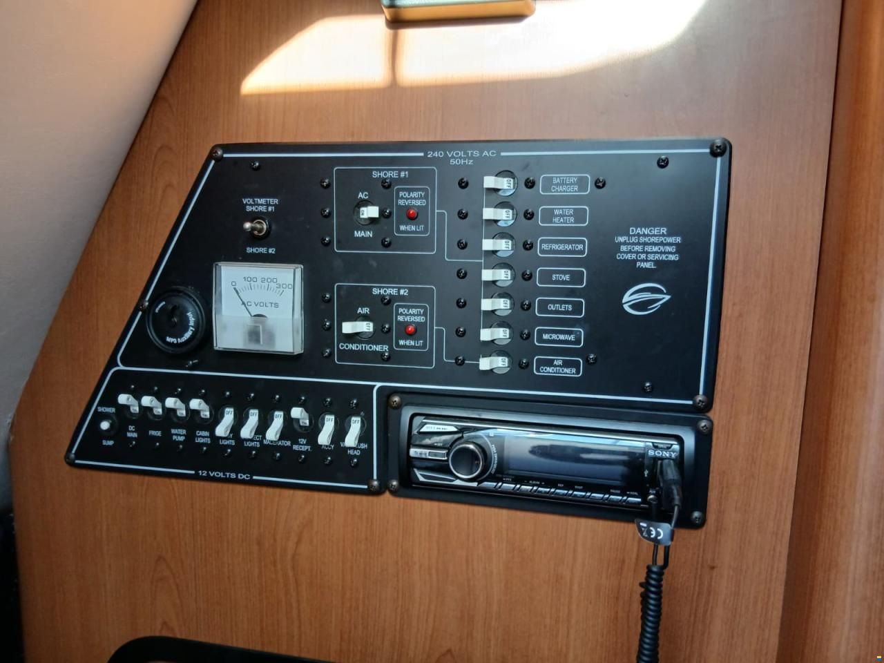 Crownline 270CR